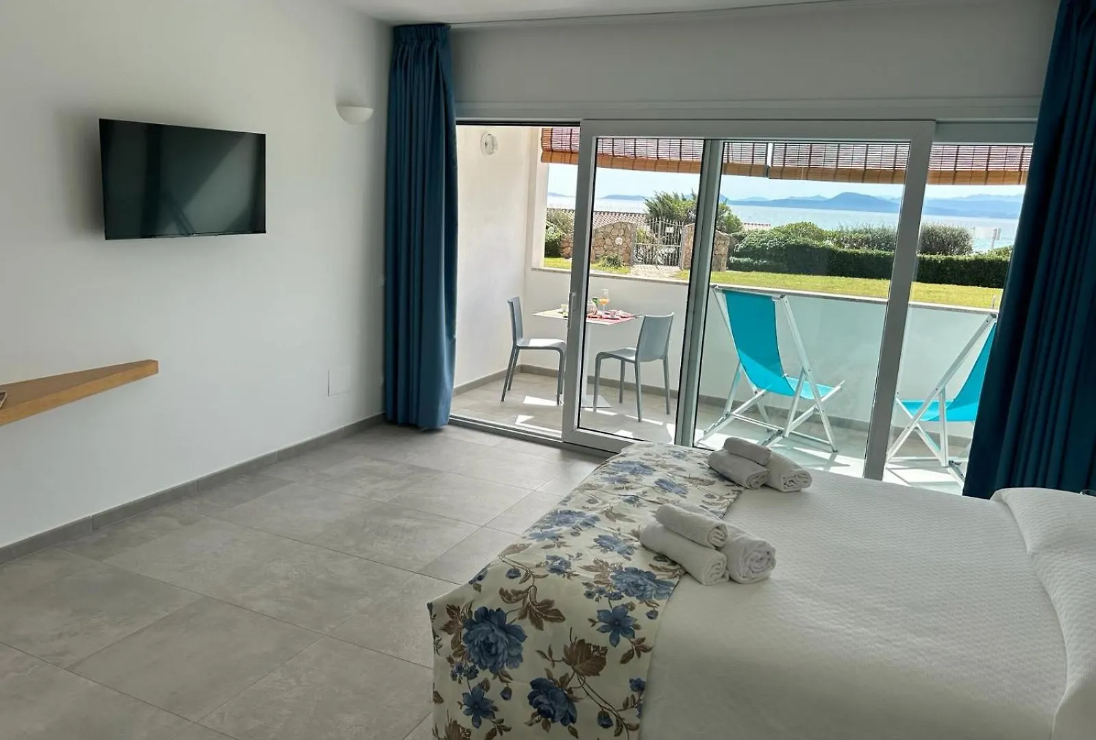 Rooms, Affittacamere Maksim Golfo Aranci