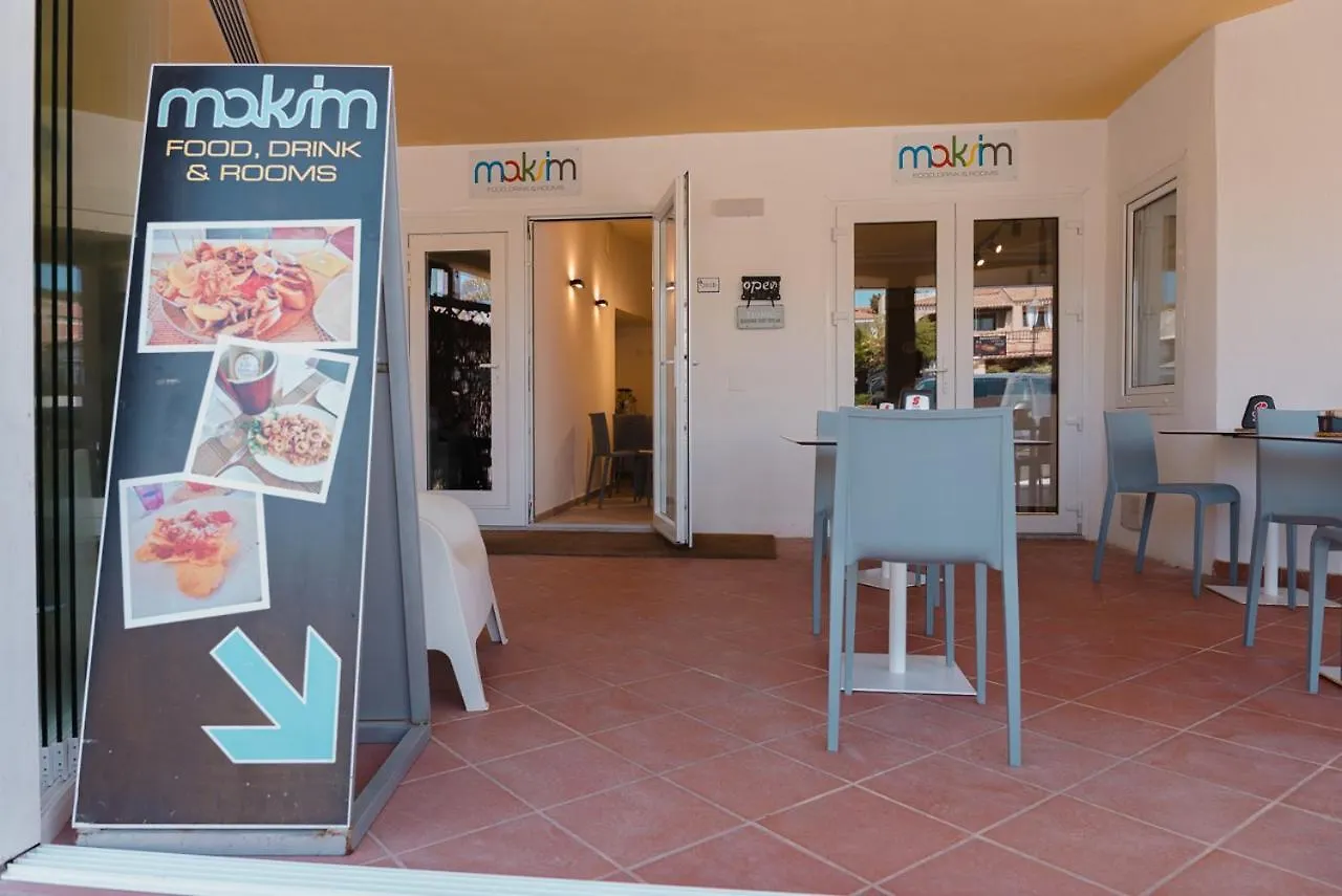 Gasthof Rooms, Affittacamere Maksim Golfo Aranci