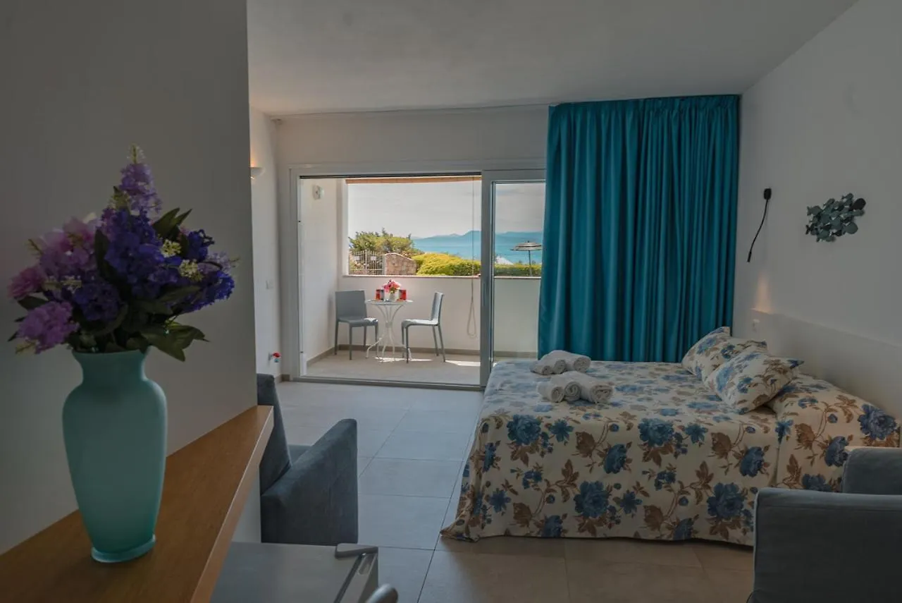 Rooms, Affittacamere Maksim Golfo Aranci 0*,