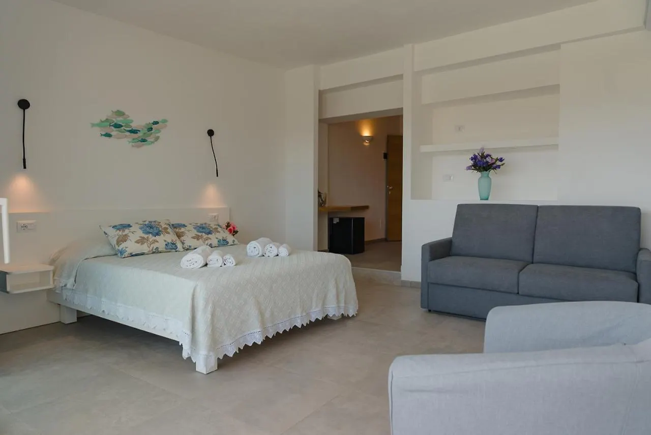 Rooms, Affittacamere Maksim Golfo Aranci